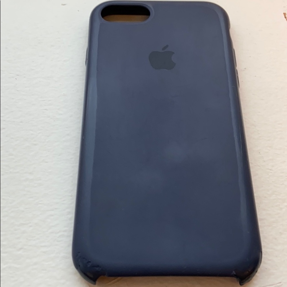 Apple iPhone 8 case. Excellent condition!